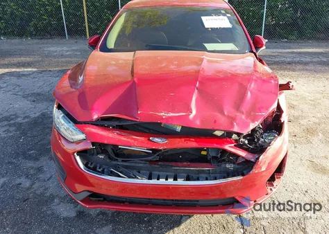 2020 Ford Fusion S z USA, uszkodzony, nr VIN 3FA6P0G75LR254550